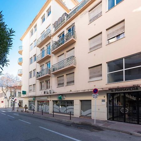 Bnb Renting Bright Design Flat Center Of Antibes Exterior foto